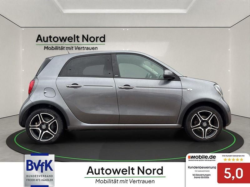 Usata Smart ForFour 90 CV (66 kW) 2018 Grigio Utilitaria