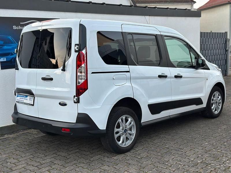 Gebraucht Ford Transit Connect 101 PS (74 kW) 2021 Weiß Van / Kleinbus
