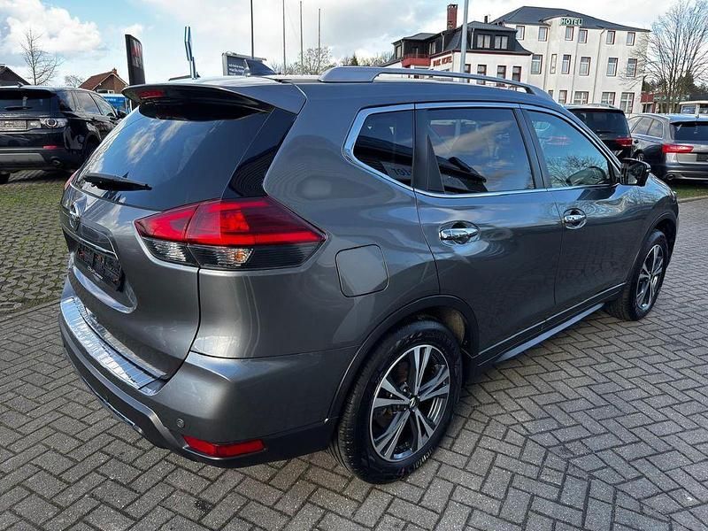 Gebraucht Nissan X-Trail Tekna 163 PS (119 kW) 2018 Grau SUV
