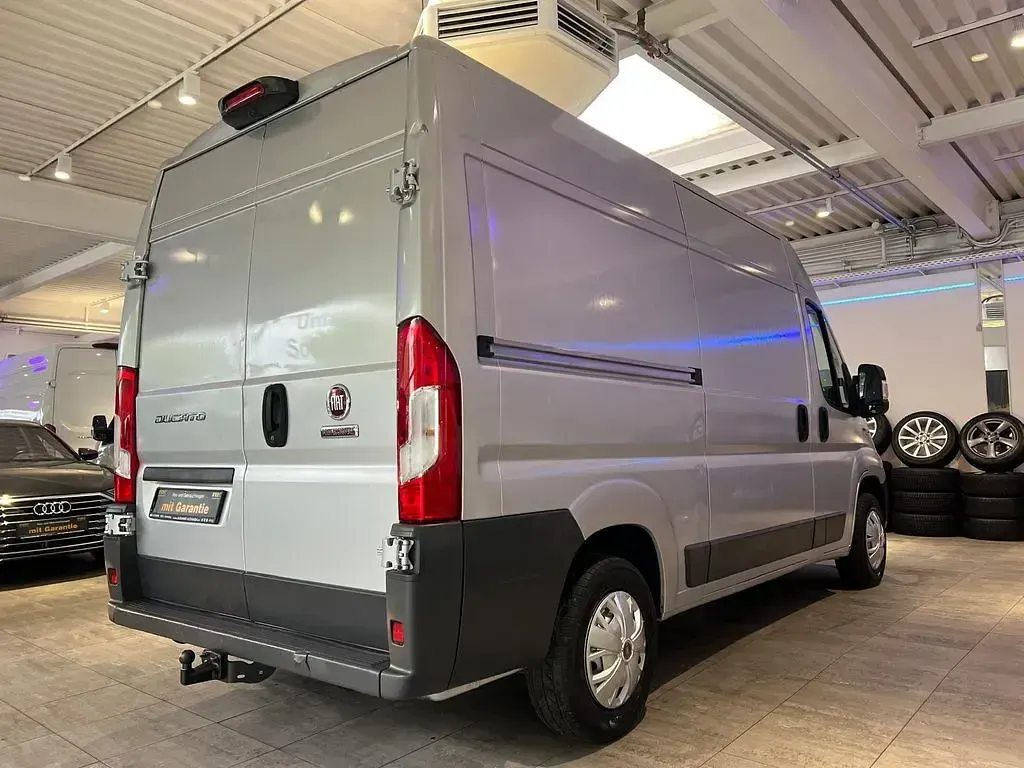 Używany Fiat Ducato 148 KM (108 kW) 2017 Srebrny Van