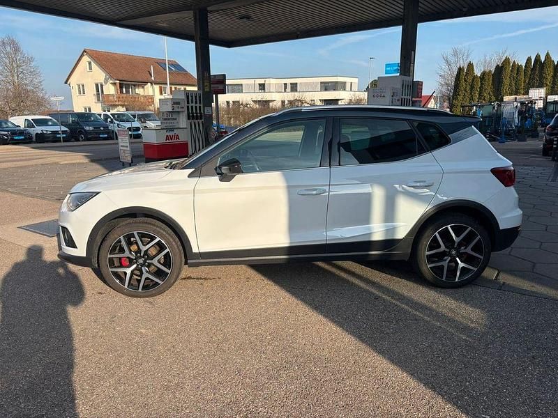 Gebraucht Seat Arona FR 116 PS (85 kW) 2018 Weiß SUV