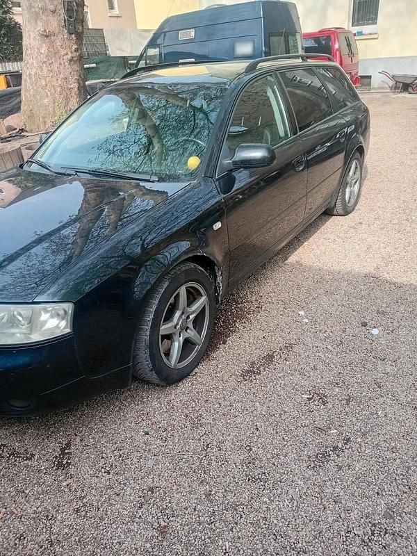 Second-hand Audi A6 163 CP (119 kW) 2003 Negru Break