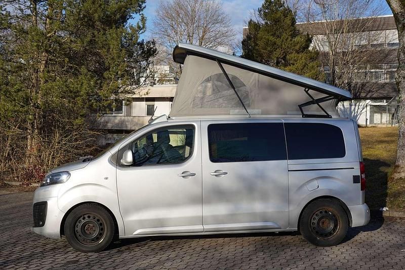 Gebraucht Citroën Spacetourer 150 PS (110 kW) 2019 Silber Van / Kleinbus