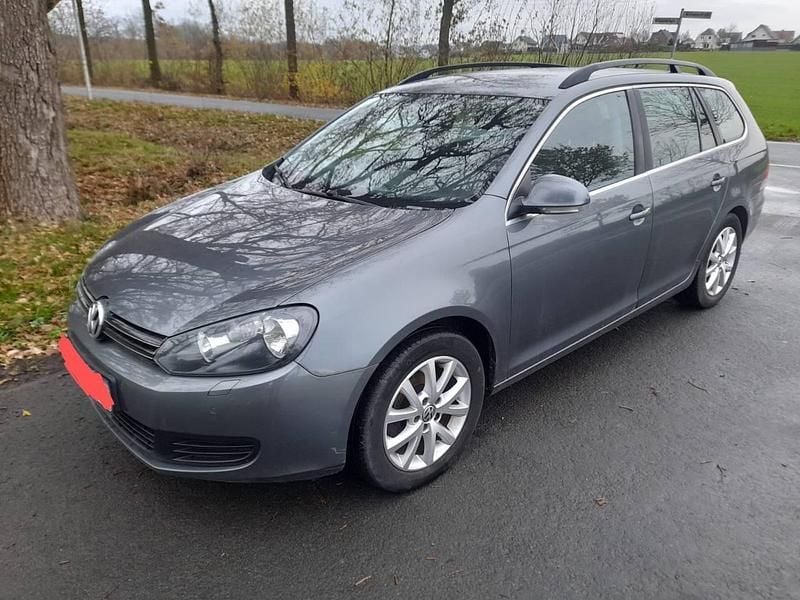 Grau Gebraucht 2012 VW Golf VI Kombi | 2.700 € (Superpreis) - Bild 1/4