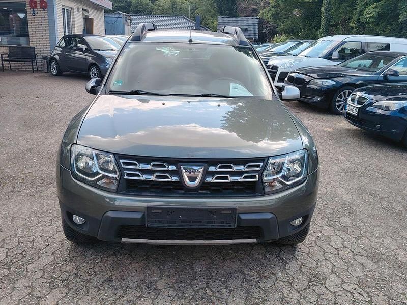Gebraucht Dacia Duster Prestige 125 PS (91 kW) 2015 Grün SUV