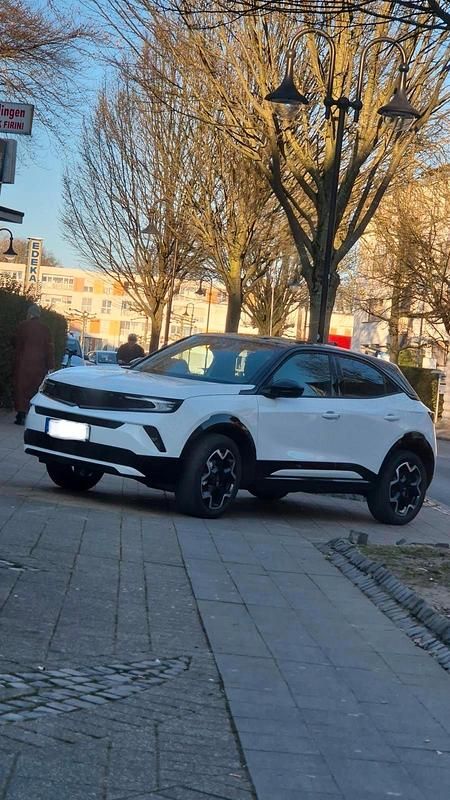 Gebraucht Opel Mokka 131 PS (96 kW) 2025 Weiß SUV