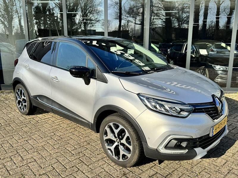 Gebraucht Renault Captur Intens 90 PS (66 kW) 2020 Grau SUV