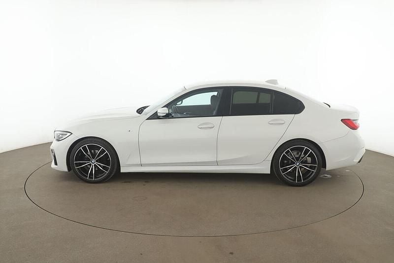 Gebraucht BMW 318 M Sport 156 PS (114 kW) 2022 Weiß Limousine