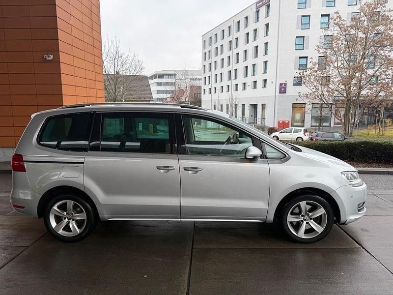Gebraucht VW Sharan Highline 200 PS (147 kW) 2011 Silber Van / Kleinbus