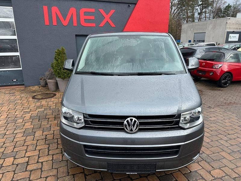 Gebraucht VW T5 140 PS (102 kW) 2014 Grau Van