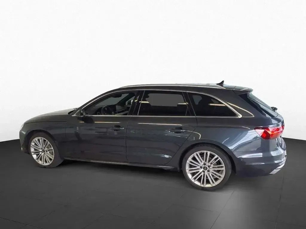 Gebraucht Audi A4 Advanced 204 PS (150 kW) 2023 Grau Kombi