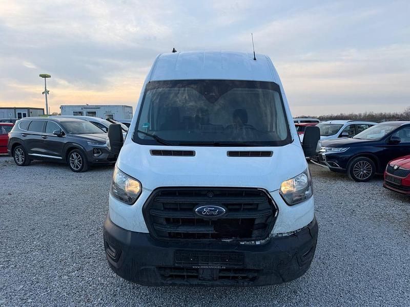 Gebraucht Ford Transit 131 PS (96 kW) 2024 Weiß Limousine
