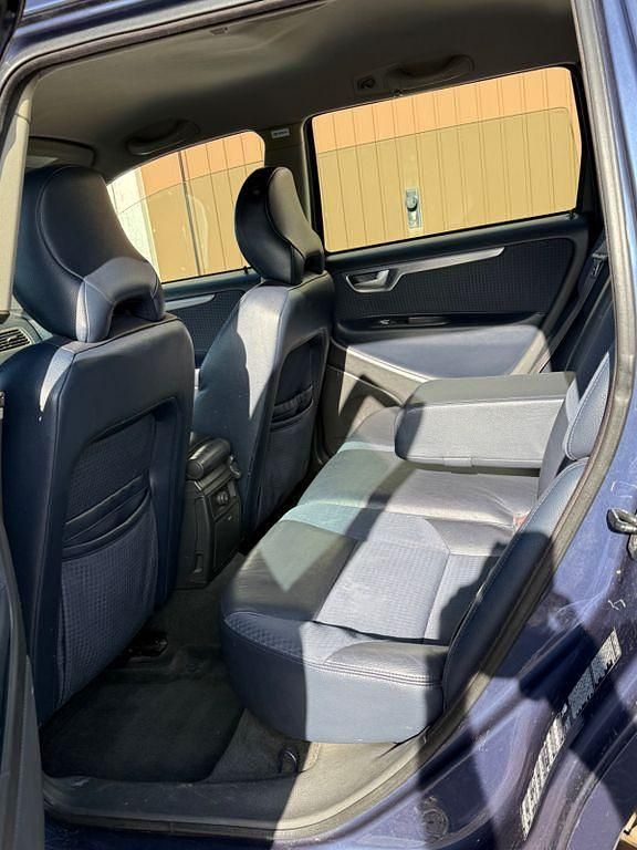 Gebraucht Volvo V70 Comfort 131 PS (96 kW) 2002 Blau Kombi