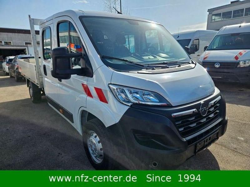 Gebraucht Opel Movano 140 PS (102 kW) 2024 Lackierung weiss icy/typ aussenv Van
