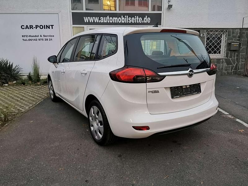 Gebraucht Opel Zafira Tourer Design Edition 136 PS (100 kW) 2015 Schneeweiss/summitwhite/arctic Van / Kleinbus