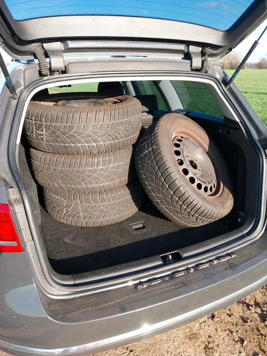 Gebraucht VW Passat 2013 Grau Kombi