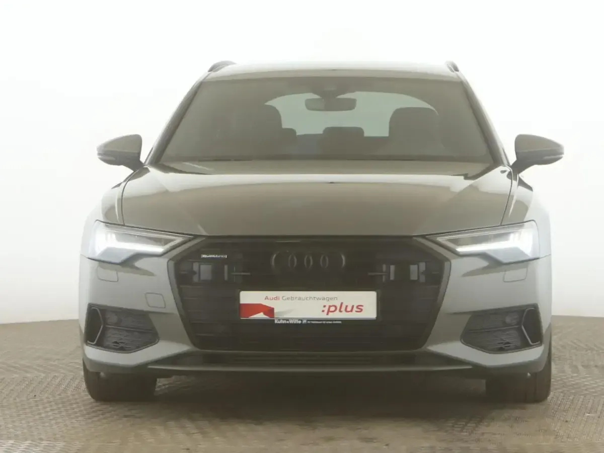 Gebraucht Audi A6 Sport 299 PS (219 kW) 2023 Grau Kombi