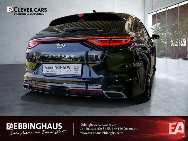 Gebraucht Kia ProCeed GT-Line 140 PS (102 kW) 2020 1k) black pearl m (schwarz Kleinwagen