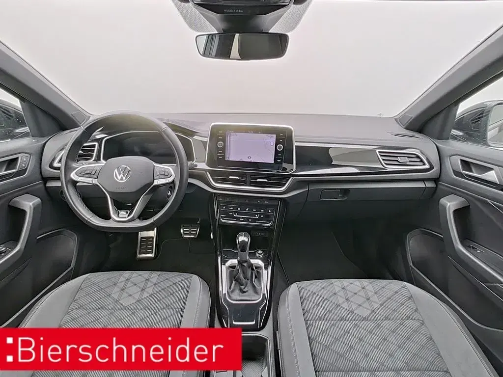 Second-hand VW T-Roc R-line 150 CP (110 kW) 2024 Negru SUV