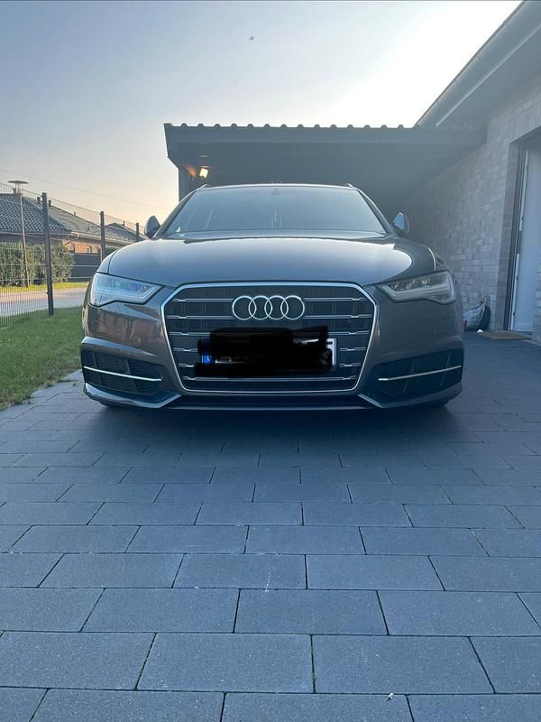 Grau Gebraucht 2017 Audi A6 S-Line Kombi | 18.000 € (Fairer Preis) - Bild 1/4
