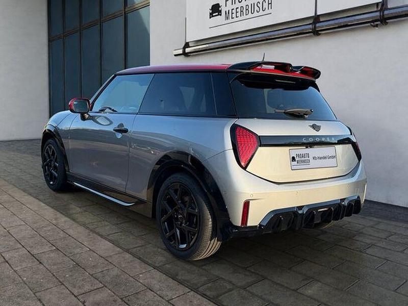 Gebraucht Mini John Cooper Works 156 PS (114 kW) 2024 Silber Kleinwagen