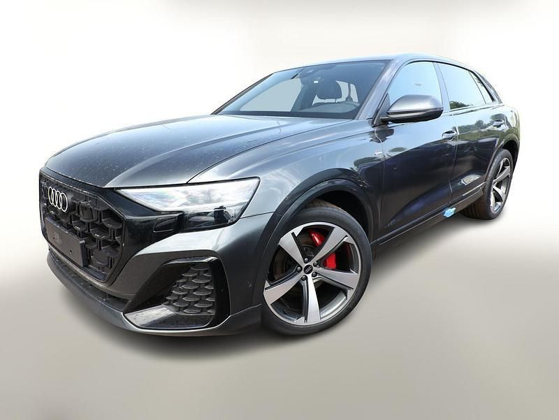 Daytonagrau perleffekt Neu 2025 Audi Q8 Design SUV | 79.951 € - Bild 1/4
