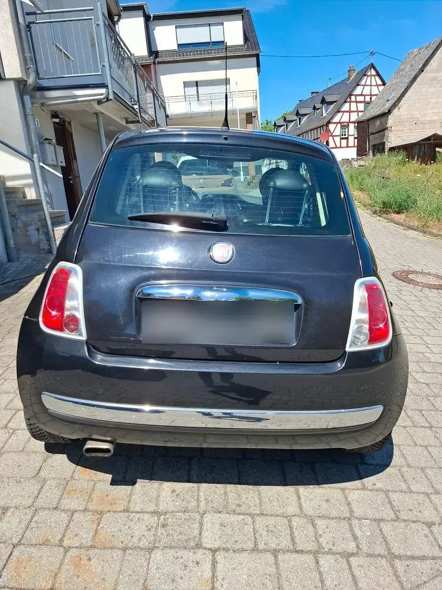 Gebraucht Fiat 500 Lounge 86 PS (63 kW) 2011 Schwarz Limousine