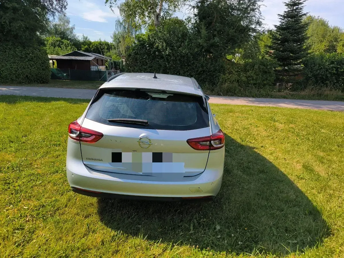 Gebraucht Opel Insignia Business Edition 170 PS (125 kW) 2018 Silber Kombi
