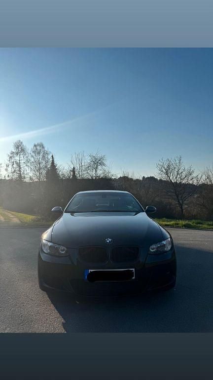 Gebraucht BMW 320 Cabriolet M Performance 170 PS (125 kW) 2008 Schwarz Cabrio