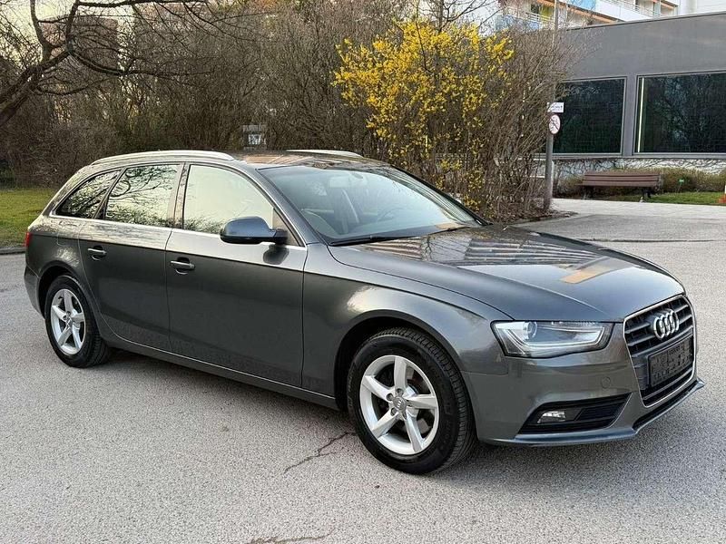Gebraucht Audi A4 Ambiente 150 PS (110 kW) 2013 Grau Kombi