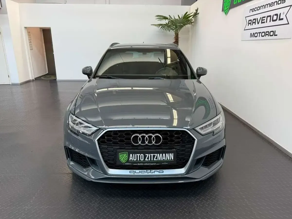 Gebraucht Audi RS3 Sport 400 PS (294 kW) 2019 Nimbusgrau Limousine