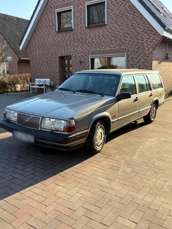Gebraucht Volvo 945 134 PS (98 kW) 1995 Grau Kombi