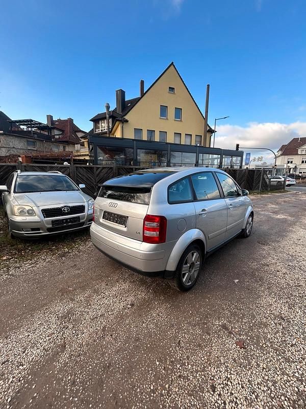 Gebraucht Audi A2 75 PS (55 kW) 2004 Silber Kleinwagen