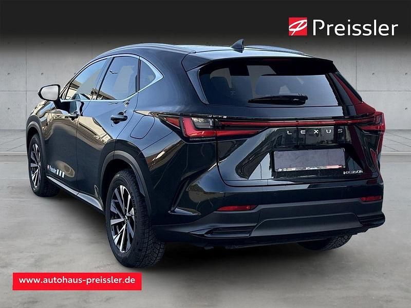 Gebraucht Lexus NX350h E-FOUR 243 PS (178 kW) 2024 Graphite black SUV