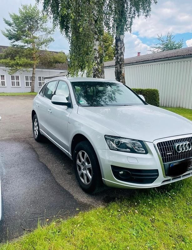 Gebraucht Audi Q5 179 PS (131 kW) 2010 Silber SUV