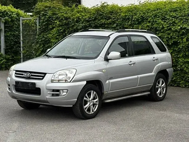 Gebraucht Kia Sportage LX 141 PS (103 kW) 2006 Silber SUV