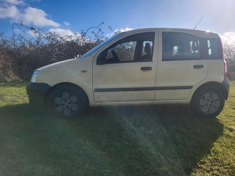 Gebraucht Fiat Panda 54 PS (39 kW) 2009 Gelb Kleinwagen