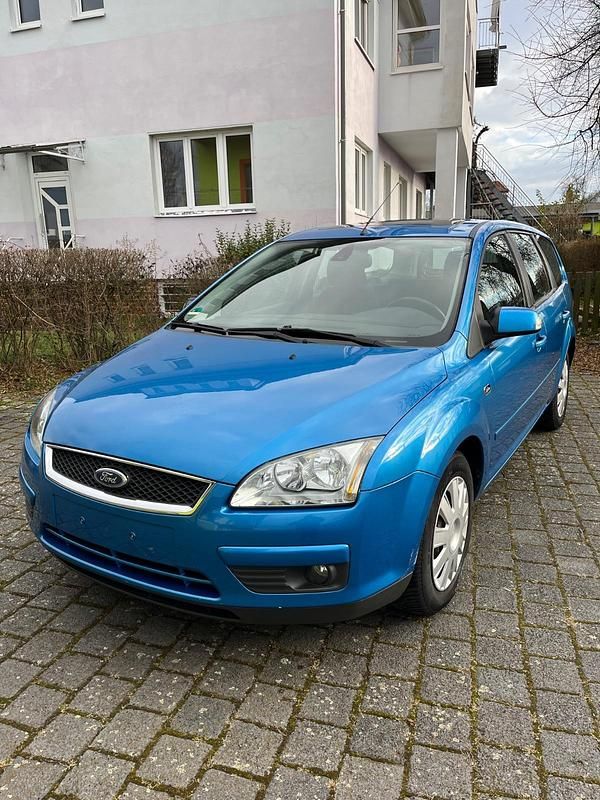 Gebraucht Ford Focus Ghia 101 PS (74 kW) 2007 Blau Kombi