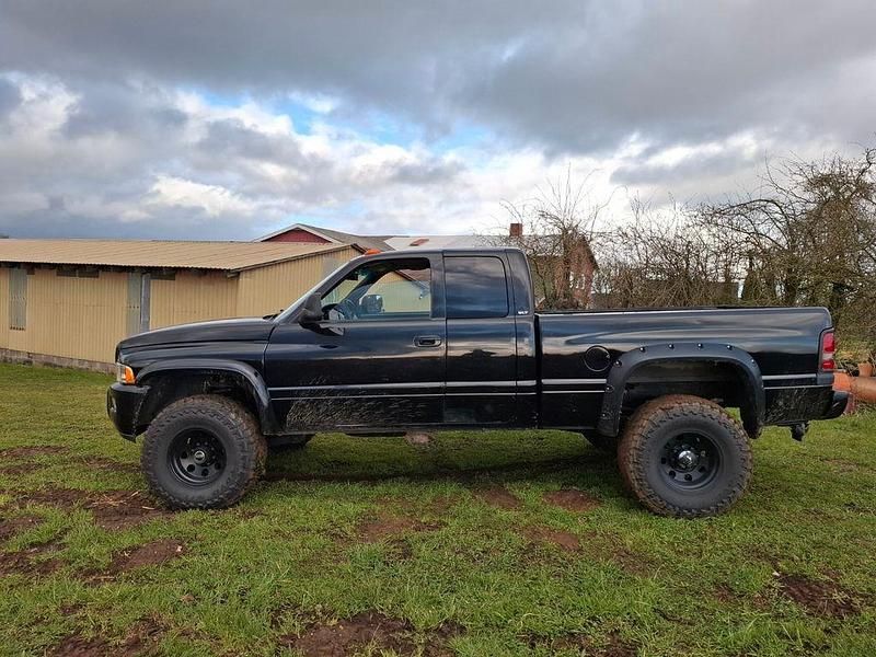 Gebraucht Dodge Ram 230 PS (169 kW) 1999 Schwarz Pickup