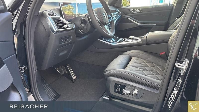 Nouă BMW X5 Performance 352 CP (258 kW) 2026 Negru SUV