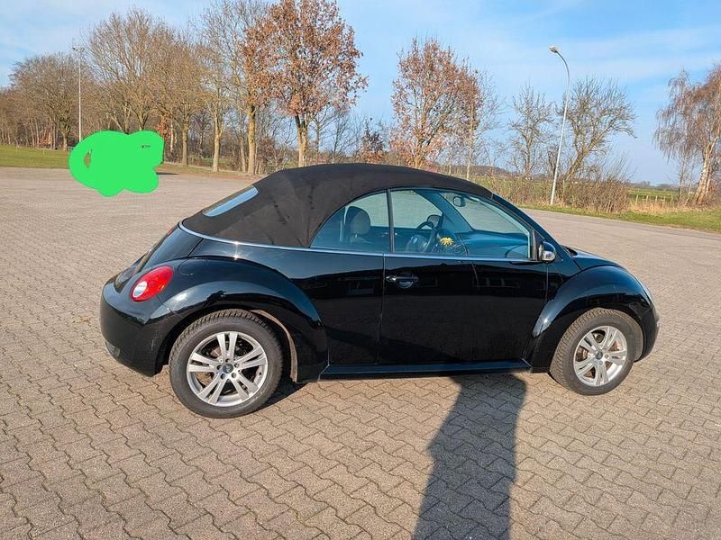 Gebraucht VW New Beetle 116 PS (85 kW) 2009 Schwarz Kleinwagen