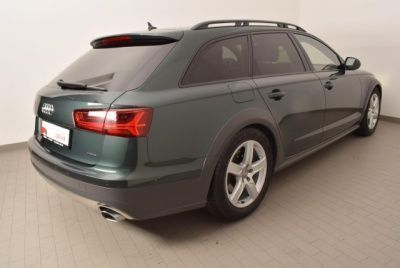 Gebraucht Audi A6 Allroad 218 PS (160 kW) 2017 Grün metallic Kombi
