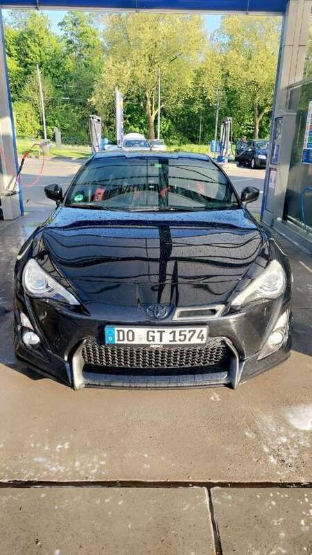 Schwarz Gebraucht 2014 Toyota GT86 Basis Coupé | 19.686 € (Superpreis) - Bild 1/4