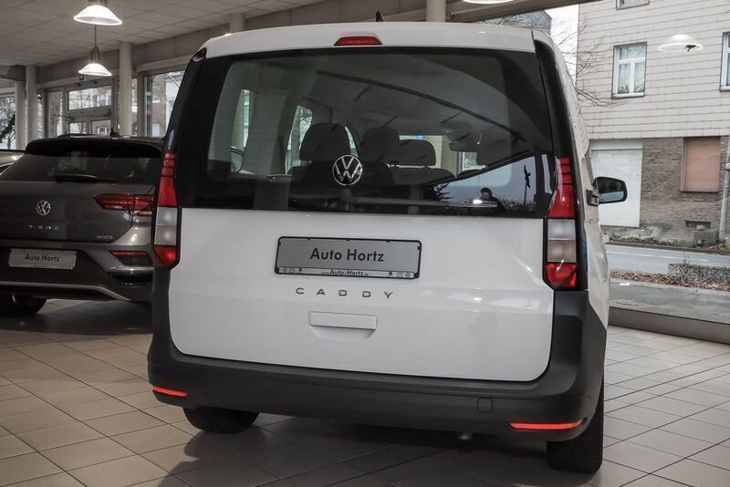 Gebraucht VW Caddy Basis 102 PS (75 kW) 2021 Weiß Van / Kleinbus