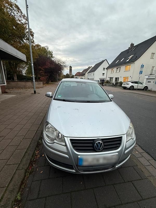 Gebraucht VW Polo 75 PS (55 kW) 2005 Silber Kleinwagen