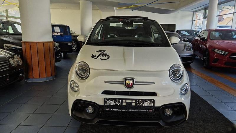 Gebraucht Abarth 595C 145 PS (106 kW) 2019 Weiß Cabrio