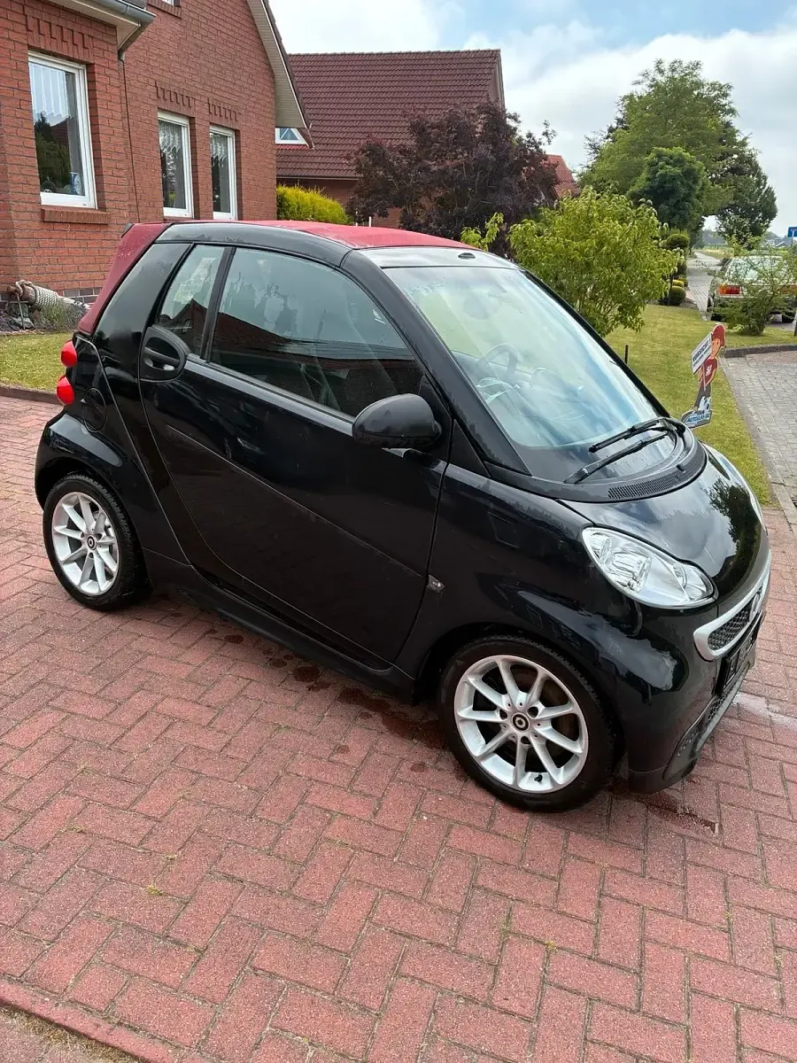 Gebraucht Smart ForTwo Cabrio 71 PS (52 kW) 2013 Schwarz Cabrio