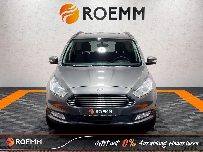 Grau Gebraucht 2017 Ford Galaxy Trend Van / Kleinbus | 13.989 € (Guter Preis) - Bild 1/4