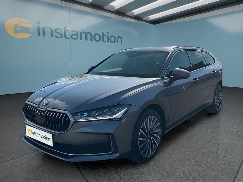 Gebraucht Skoda Superb 150 PS (110 kW) 2025 Grau Kombi