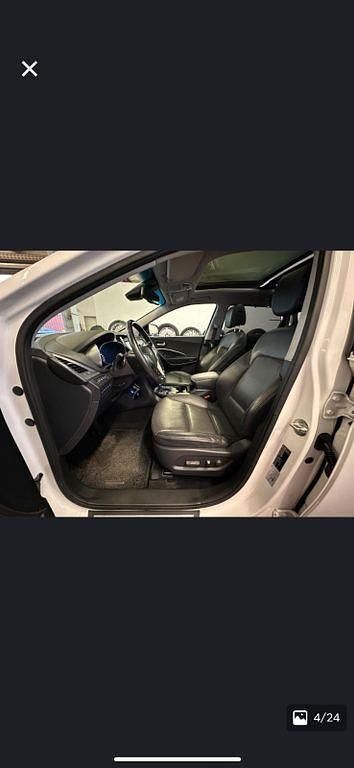 Gebraucht Hyundai Santa Fe Premium 200 PS (147 kW) 2016 Weiß SUV